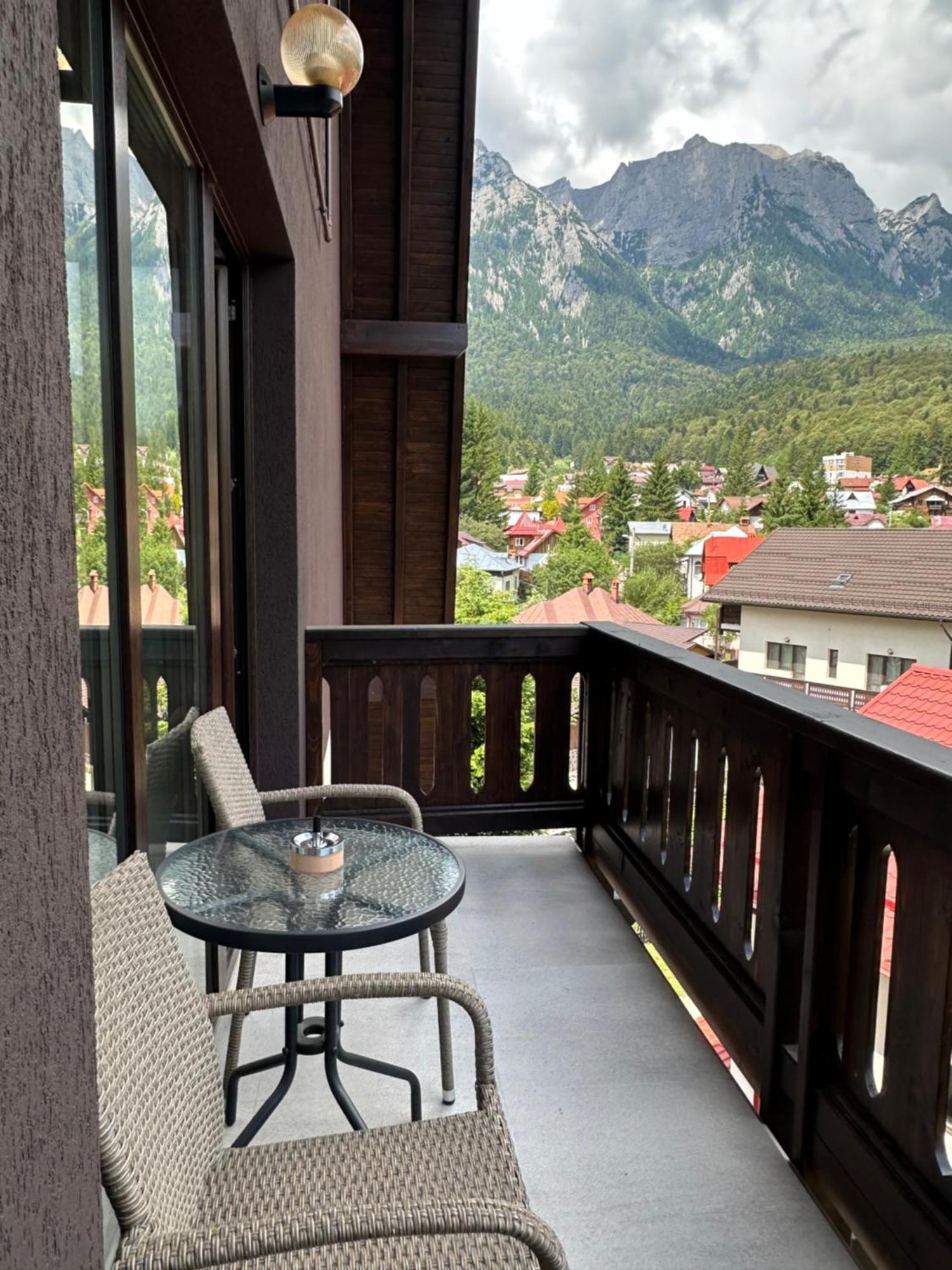The View Apartment Buşteni Eksteriør bilde