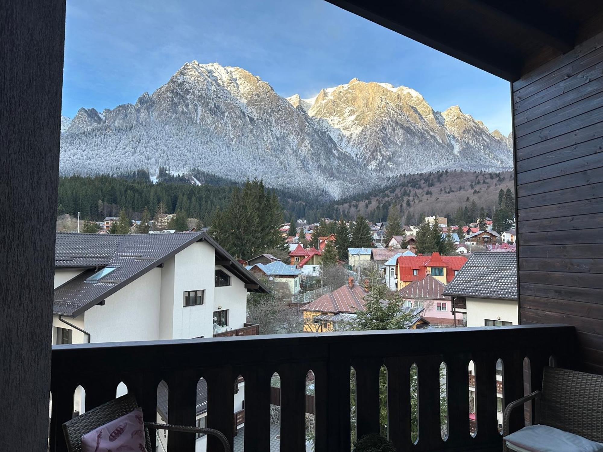 The View Apartment Buşteni Eksteriør bilde